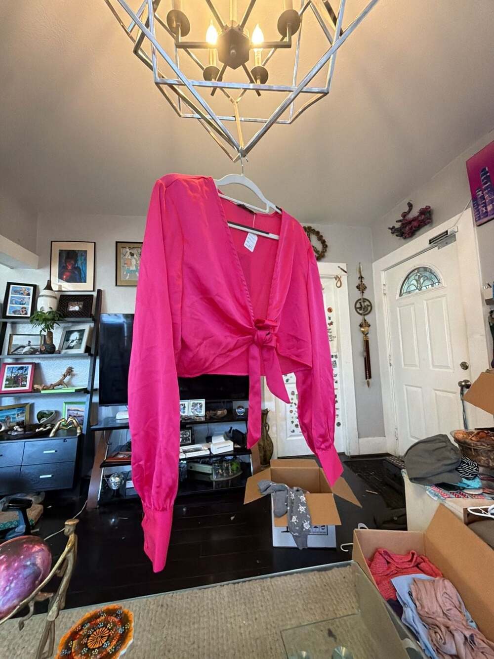 PrettyLittleThing Fuchsia Satin Tie Front Long Sleeve Cropped Top